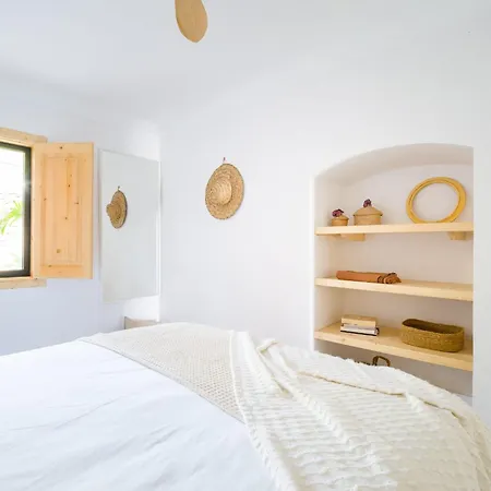 Primera Linea De Playa * San Bartolomé