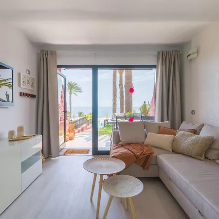 Primera Linea De Playa Apartamento San Bartolomé