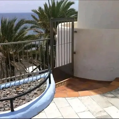 Primera Linea De Playa Apartamento *